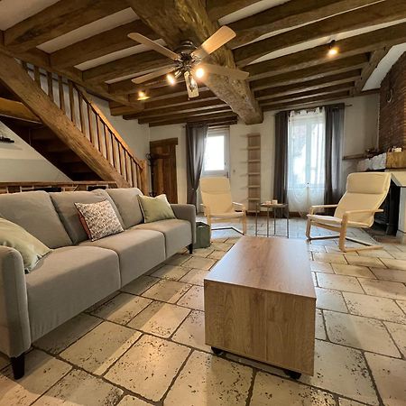 Rigolet Maison En Ville Avec Piscine Interieure Le Controis-en-Sologne Exteriör bild